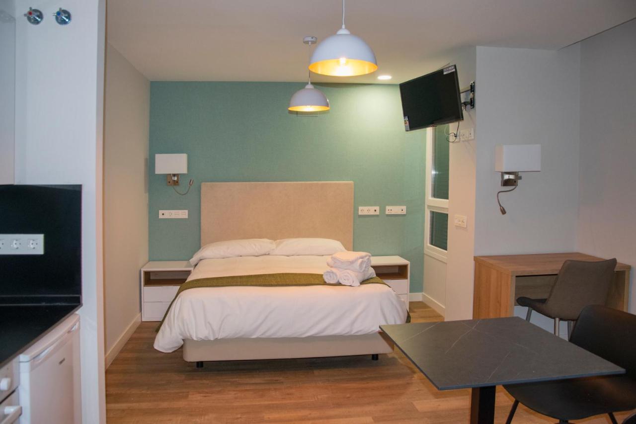 Aparthotel Essenzia De Castilla اراندا دي دويرو المظهر الخارجي الصورة