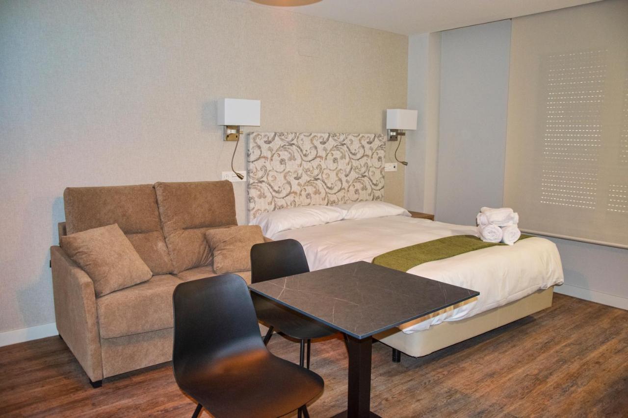 Aparthotel Essenzia De Castilla اراندا دي دويرو المظهر الخارجي الصورة