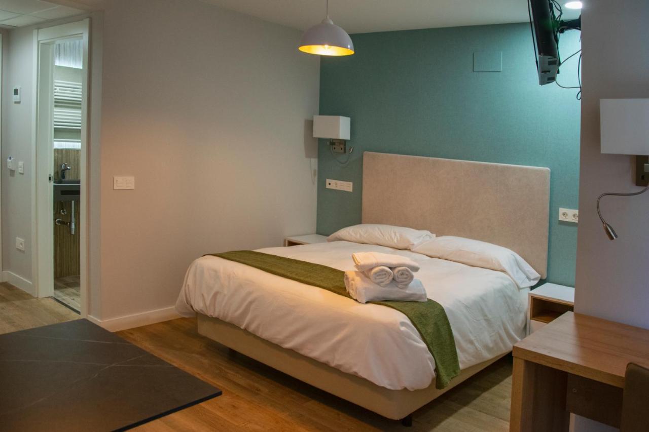 Aparthotel Essenzia De Castilla اراندا دي دويرو المظهر الخارجي الصورة